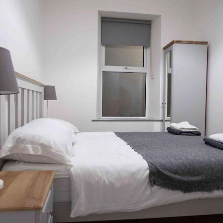 White Hall 波特拉什 外观 照片